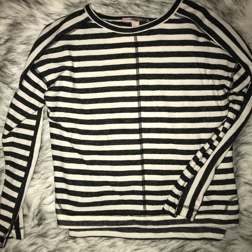 Simple stripped long sleeve